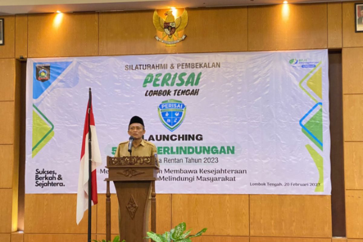 Bupati Lombok Tengah meluncurkan program Perisai BPJS Ketenagakerjaan