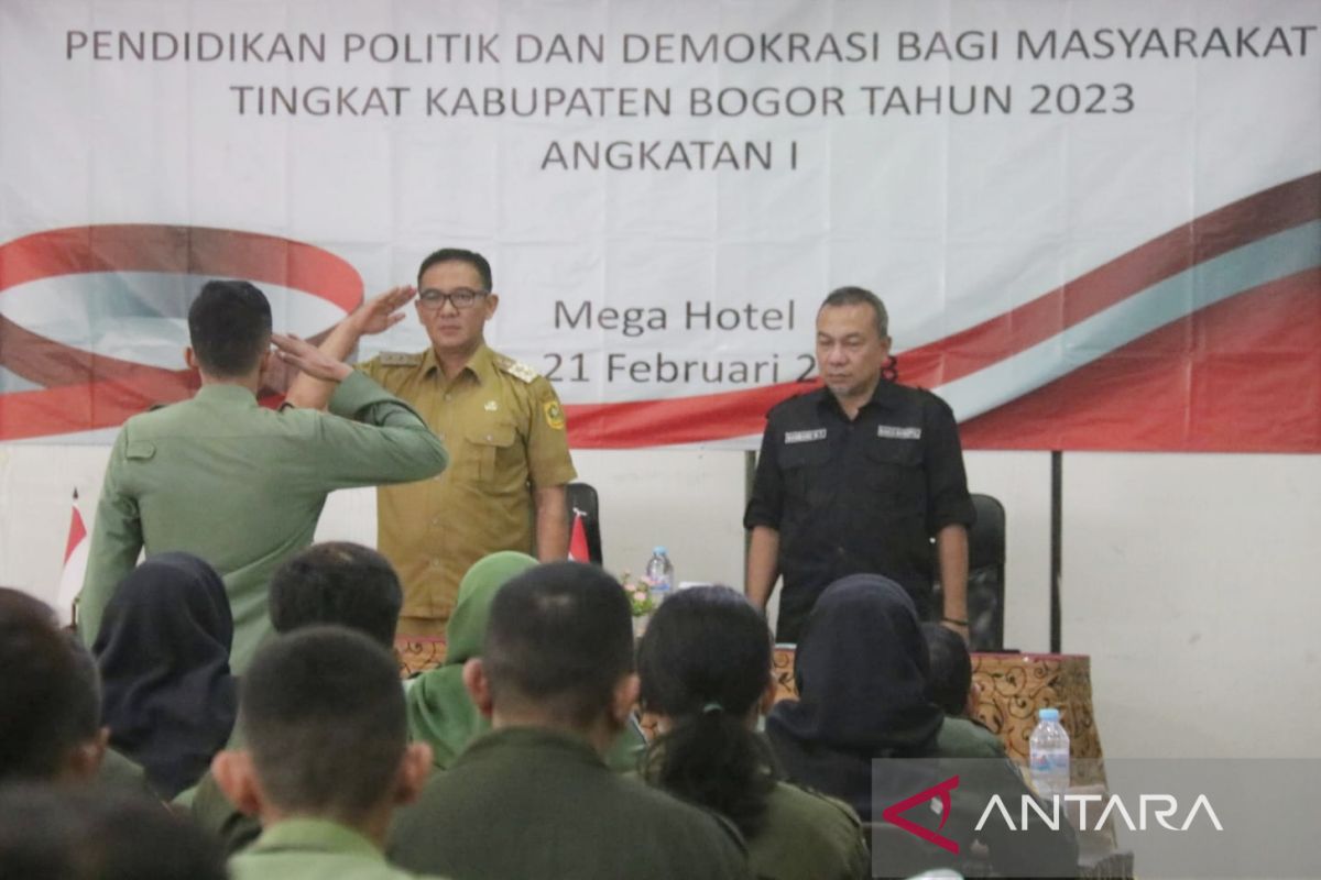 Pemkab Bogor beri pendidikan politik petugas Linmas jelang Pemilu 2024