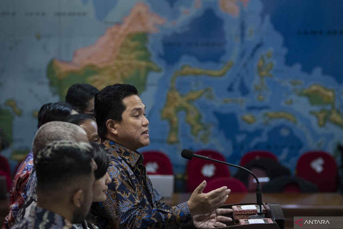 Pengamat politik sebut Erick Thohir cocok dengan Ganjar maupun Prabowo