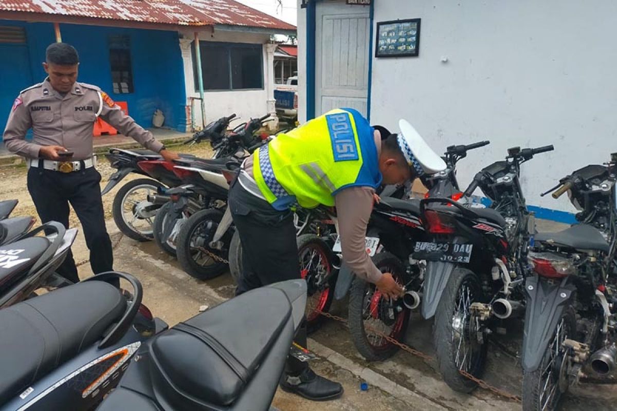 Polres Aceh Timur amankan puluhan sepeda motor knalpot brong