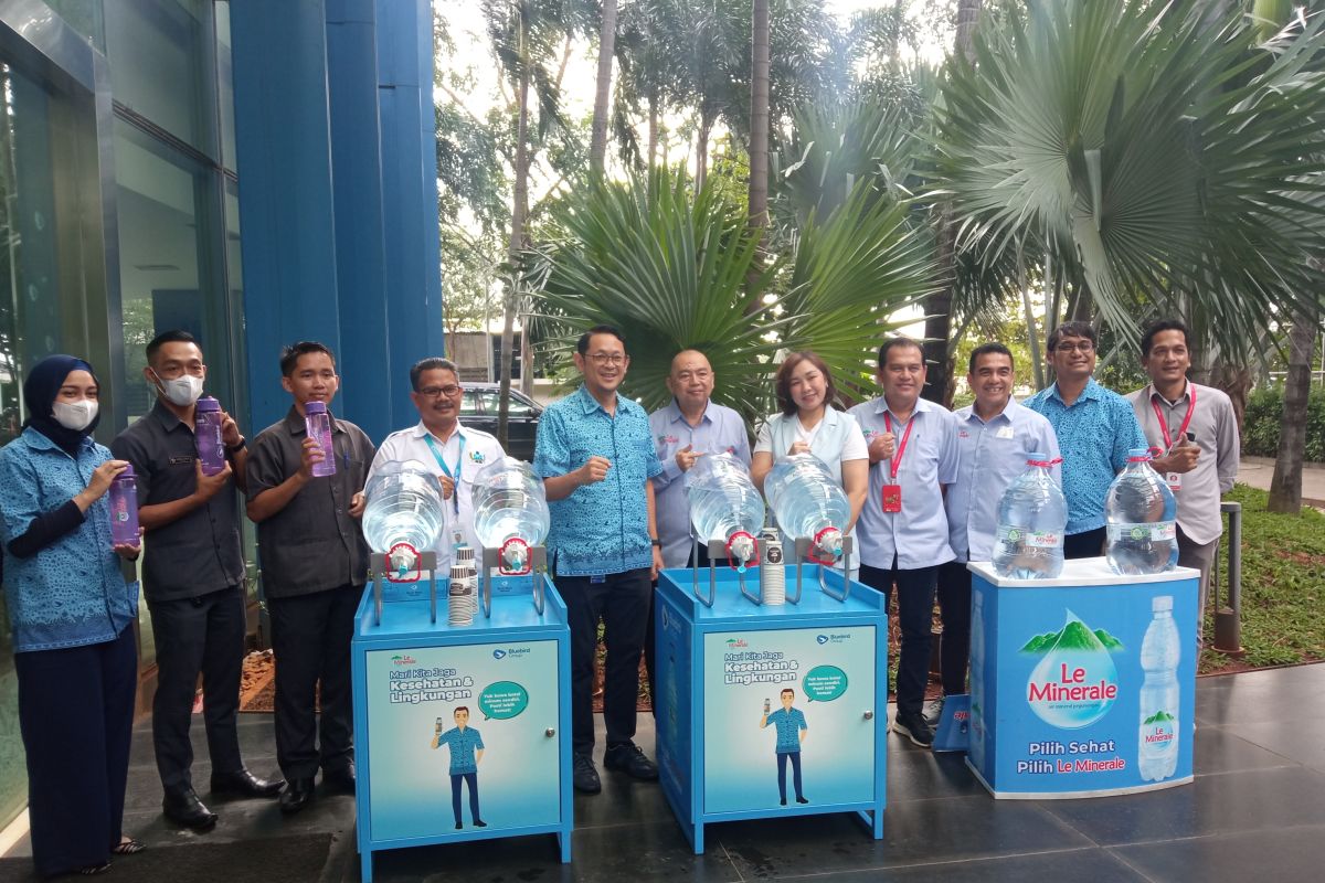 Blue Bird siapkan Rp2 triliun restorasi dan armada baru 2023