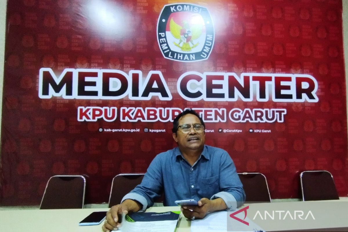 KPU Garut kaji laporan pelanggaran kode etik perekrutan PPS