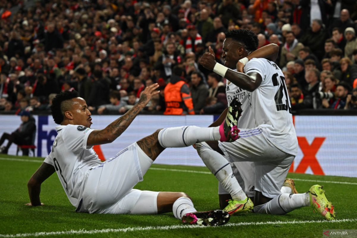 Real Madrid bangkit dari ketinggalan untuk permalukan Liverpool 5-2 di Anfield