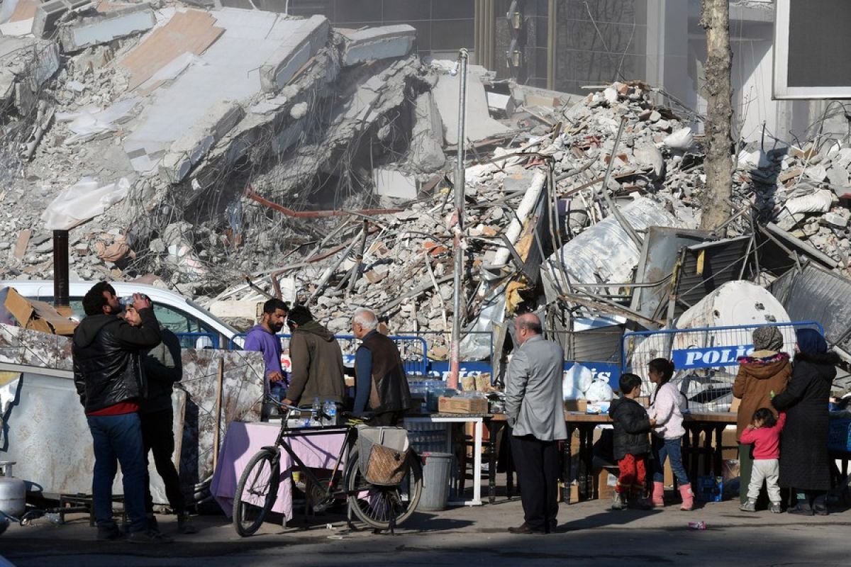 PBB: 1,5 juta warga Turki kehilangan tempat tinggal akibat gempa