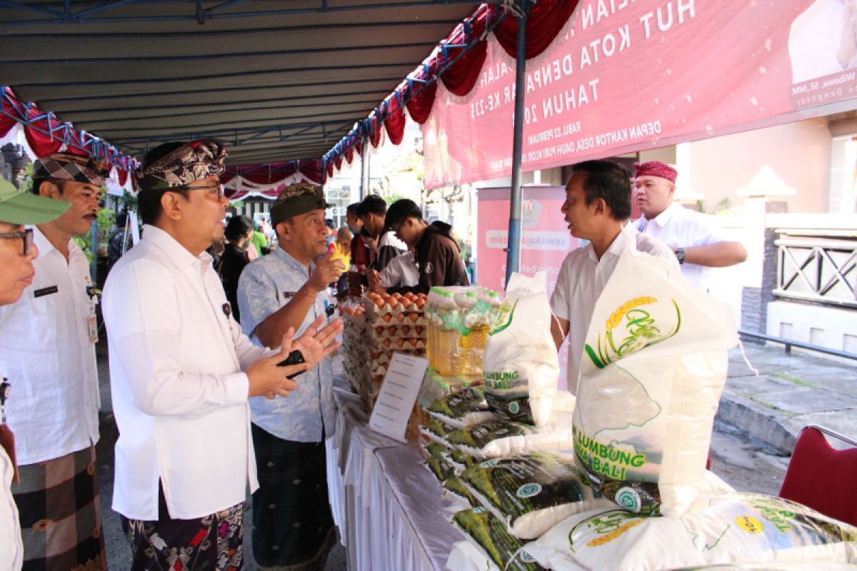 Disperindag Denpasar kendalikan harga bahan pokok lewat pasar murah