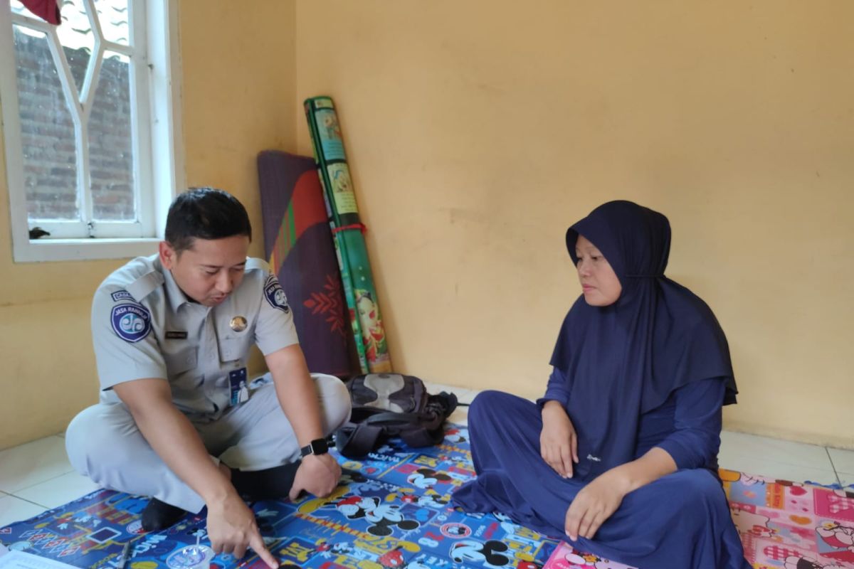 Jasa Raharja Banten survei ahli waris korban kecelakaan di Jalan Baru Suralaya Pulomerak Cilegon