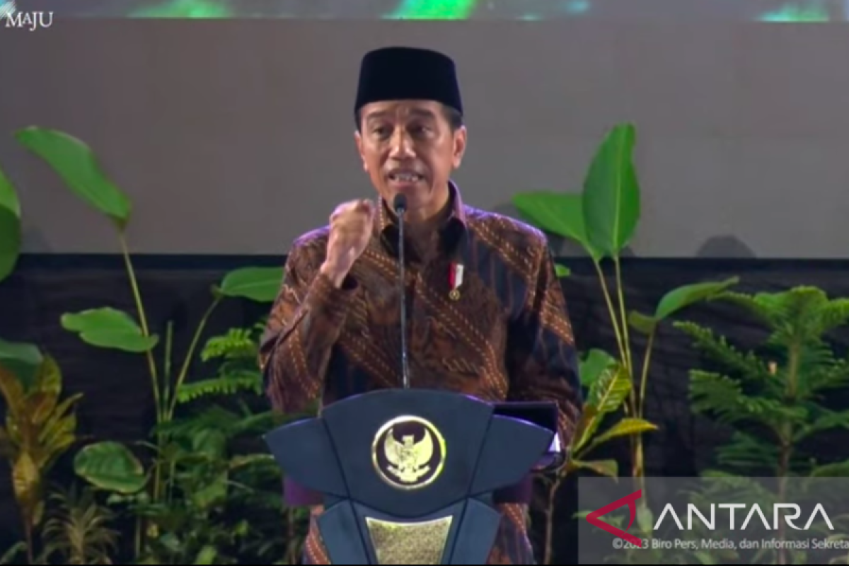 Jokowi: Semua komponen mobil listrik ada di Indonesia