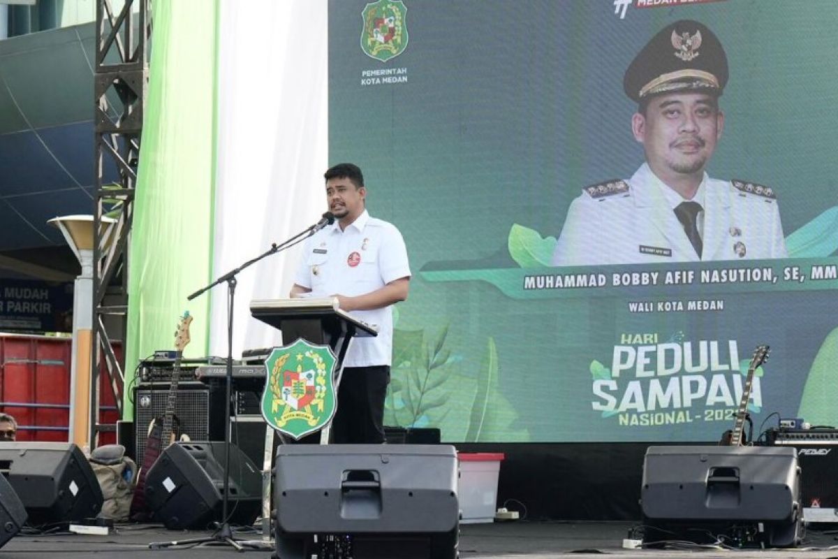 Wali  Kota Medan apresiasi  petugas kebersihan wujudkan Medan bersih