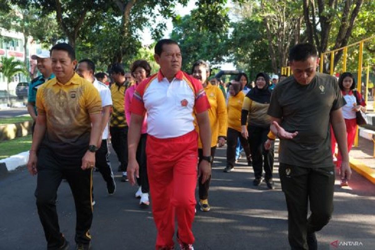 Panglima TNI tegaskan pembebasan pilot Susi Air dari KKB utamakan persuasif