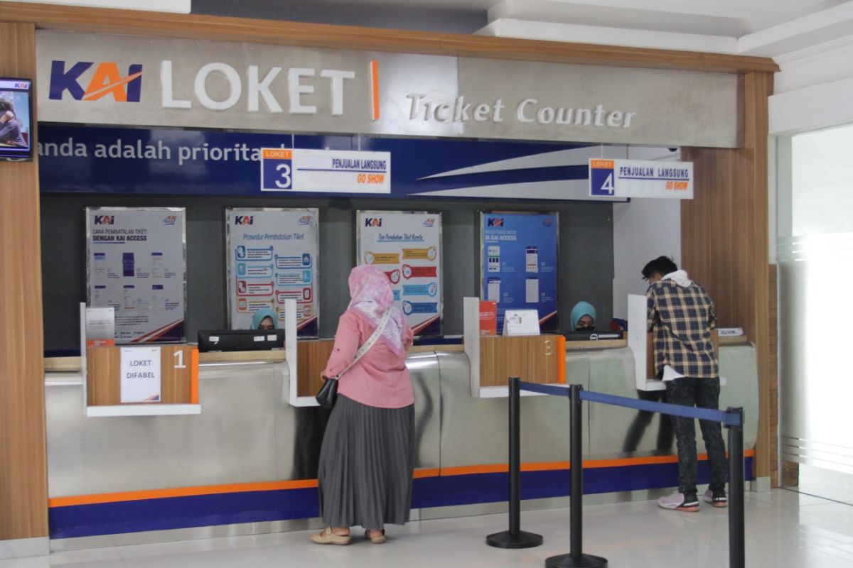 Daop Madiun layani penjualan tiket KA libur Lebaran mulai 26 Februari 2023