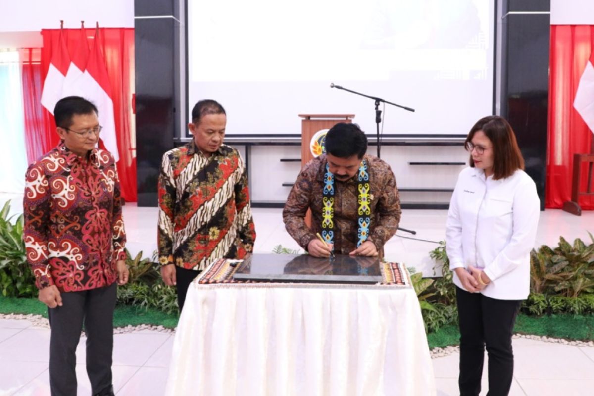 Menteri ATR/BPN resmikan Kantor Pertanahan di Kutai Kartanegara