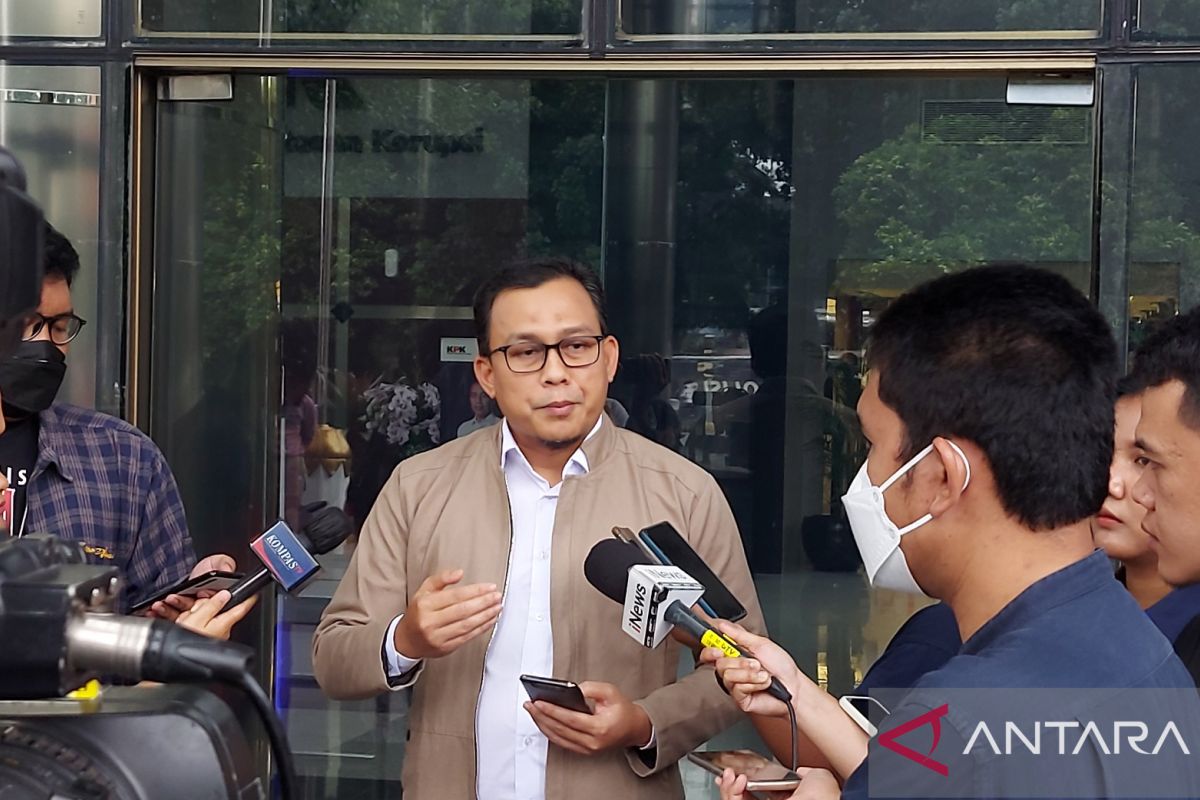 KPK periksa dua eks anggota DPRD DKI terkait kasus tanah di Cakung