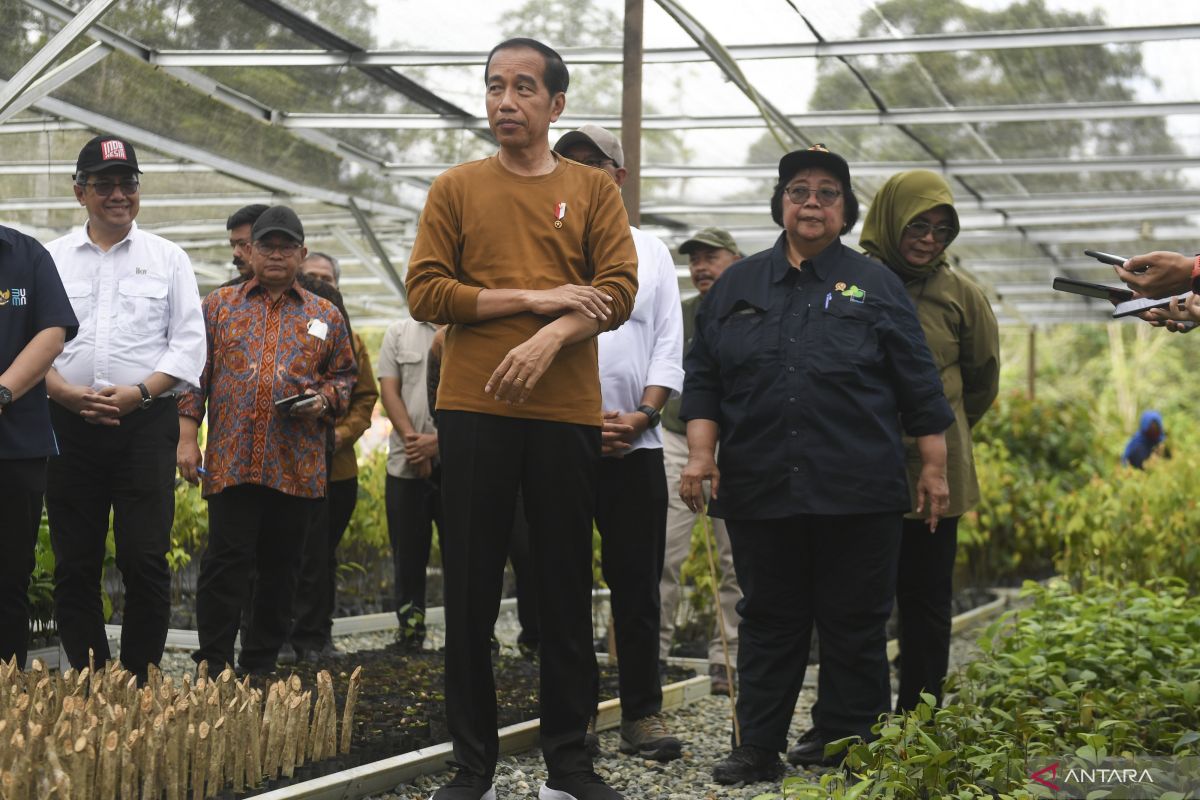 Presiden Jokowi perintahkan Menteri LHK antisipasi kemarau panjang