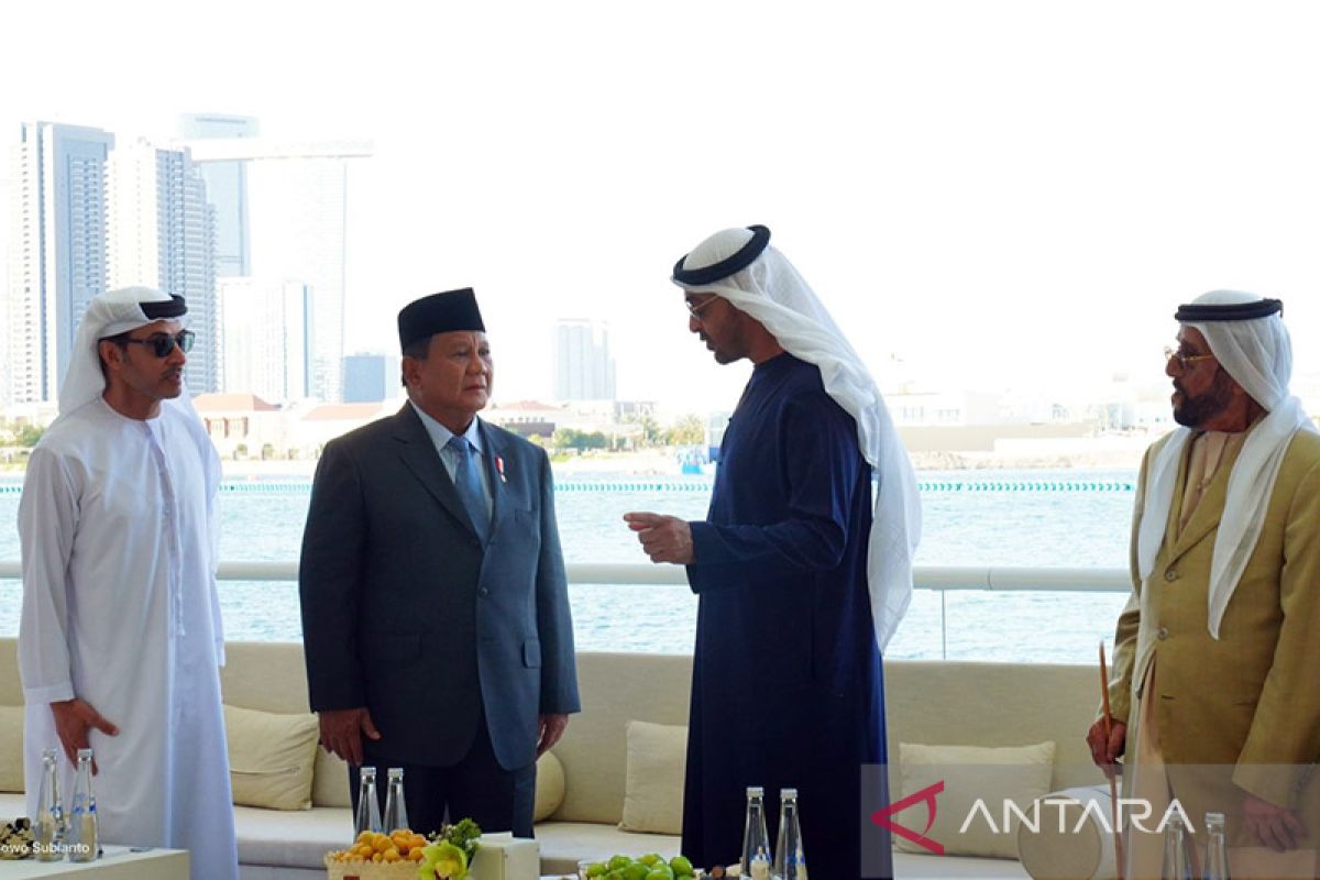 Prabowo hadiri undangan Presiden UAE di IDEX Abu Dhabi