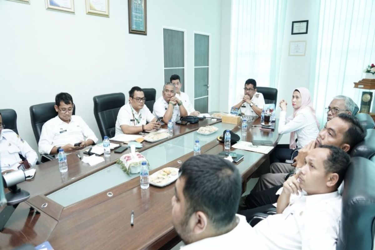 Dimiyathi ikuti zoom meeting pemberian penghargaan pengendalian COVID-19