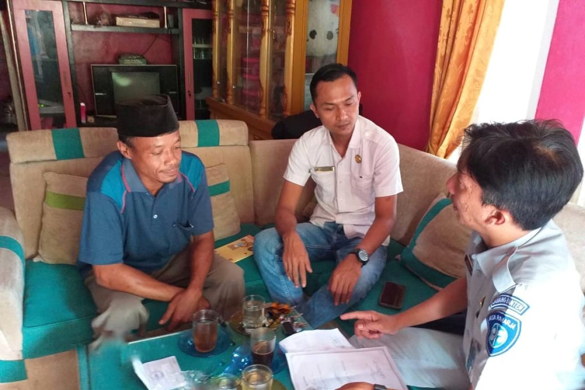 Jasa Raharja Banten serahkan santunan kepada ahli waris korban Laka Lantas di Gunung Kencana Lebak