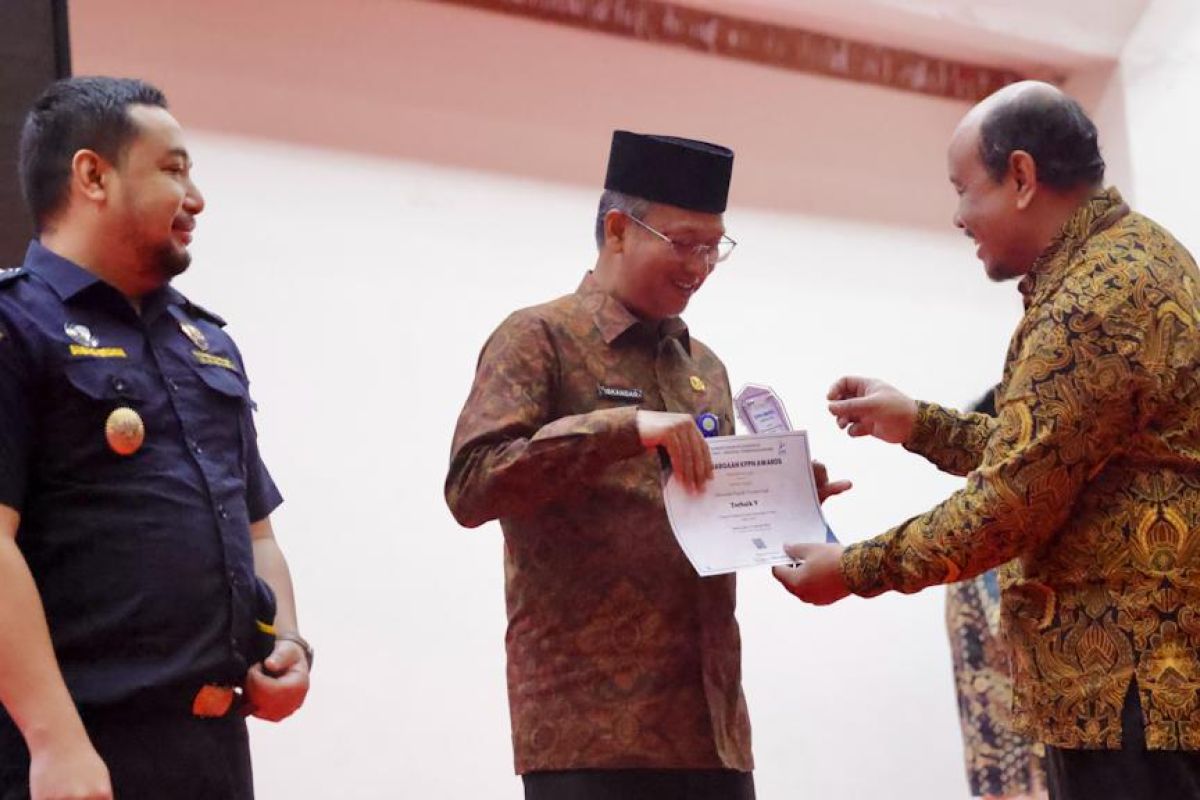 Setda Aceh raih penghargaan dari KPPN Banda Aceh