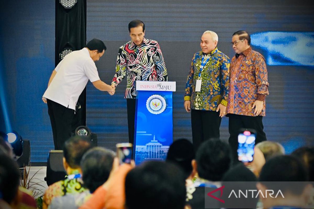 Jokowi hadiri Rakernas APPSI dan tinjau proyek IKN