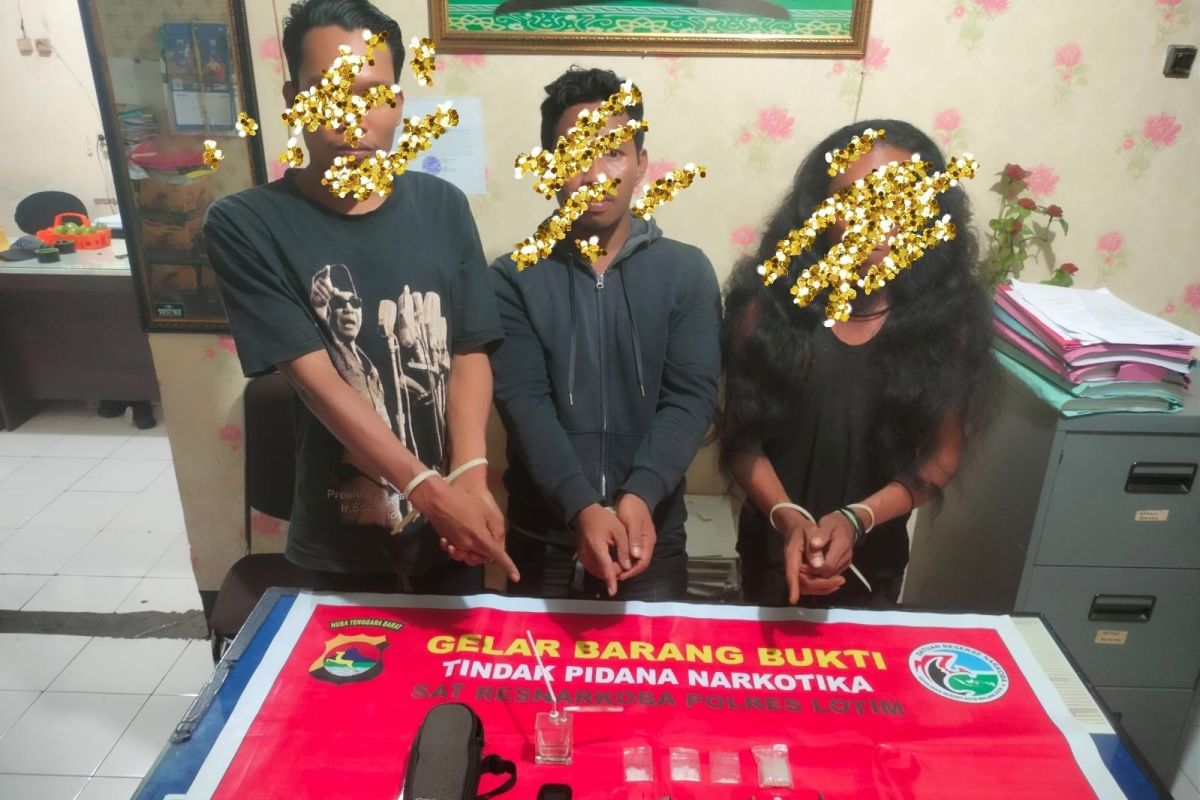 Lagi asyik pesta narkoba, tiga warga Kelayu Lombok Timur digiring ke sel