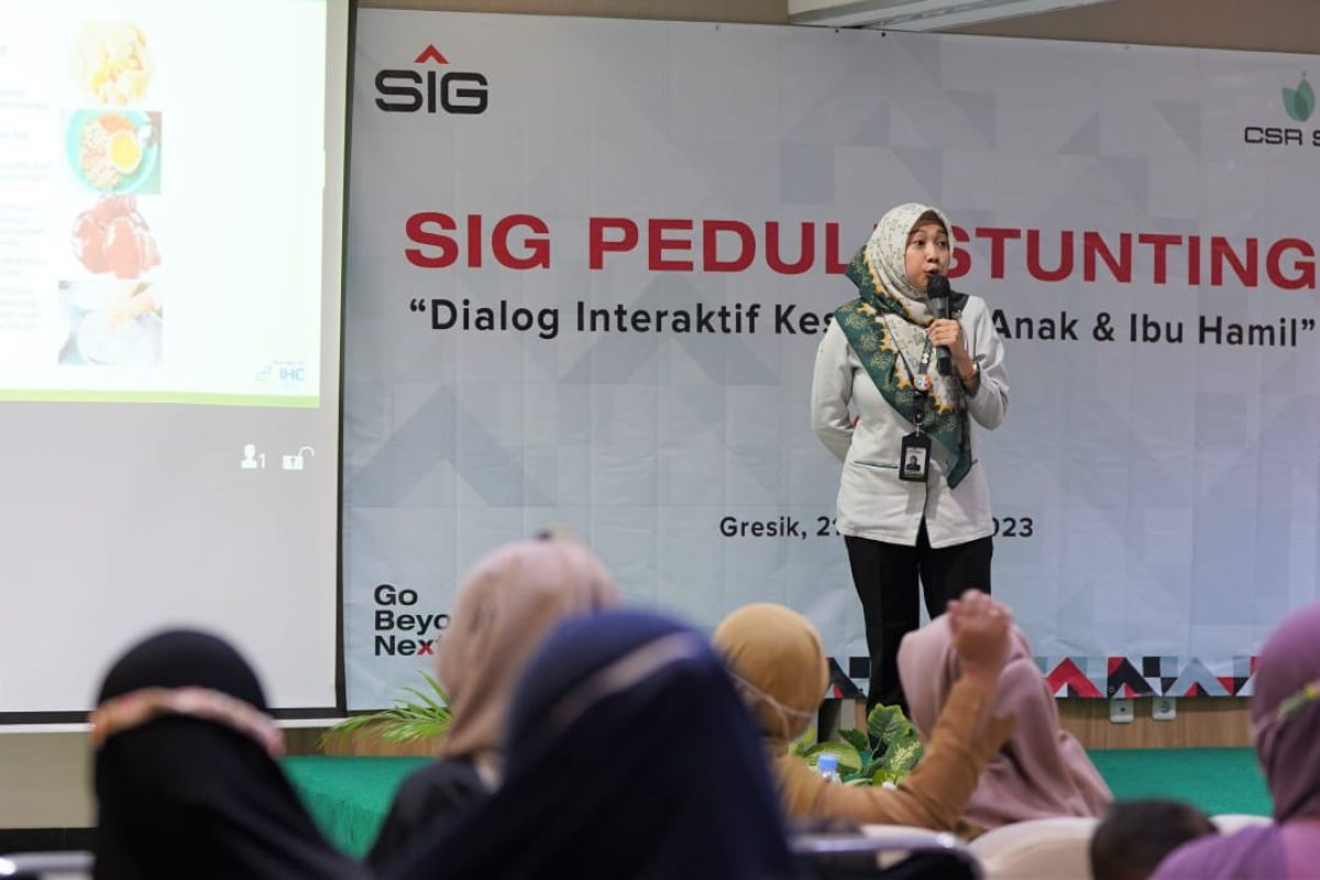 SIG beri 145 paket sembako dan 6.570 nutrisi kepada penderita stunting