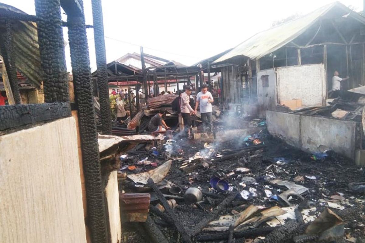 Kebakaran hebat landa Pulau Simeulue, 12 rumah hangus terbakar