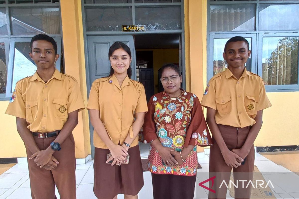 Tiga pelajar SMAN 1 Manokwari ikut pertukaran pelajar ke AS