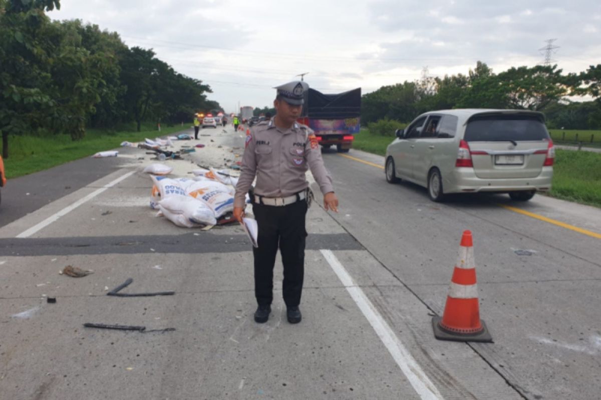 Polisi identifikasi lima korban tewas kecelakaan di Tol Cipali KM 186