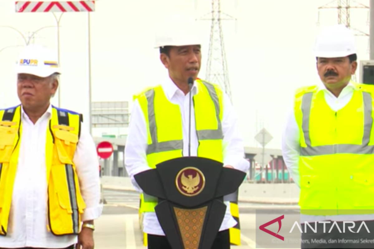 Expect Sayung-Demak highway to expedite transport : President