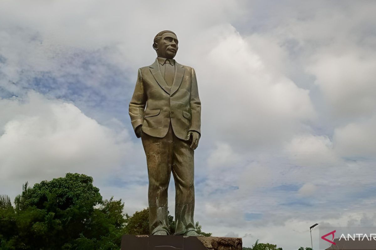 Mengenal Siwabessy, Bapak Atom Indonesia dari Maluku