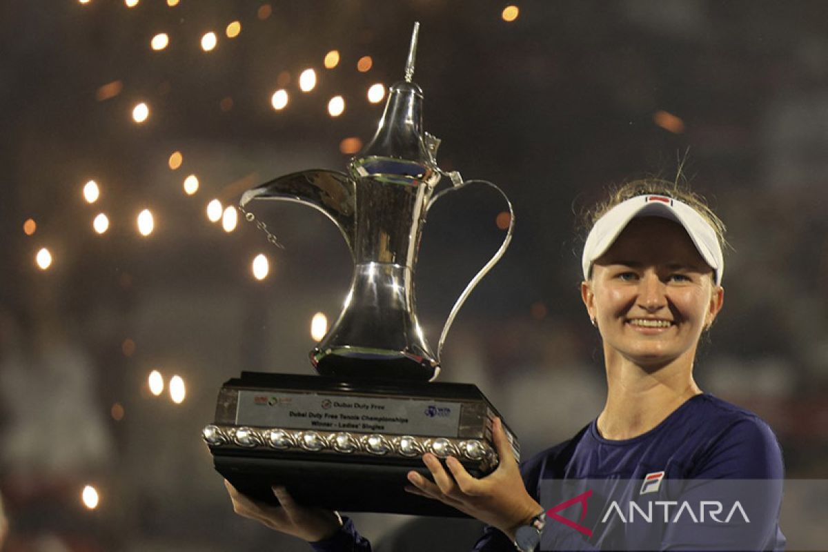 Krejcikova tundukkan Swiatek di Dubai untuk gelar pertamanya tahun ini