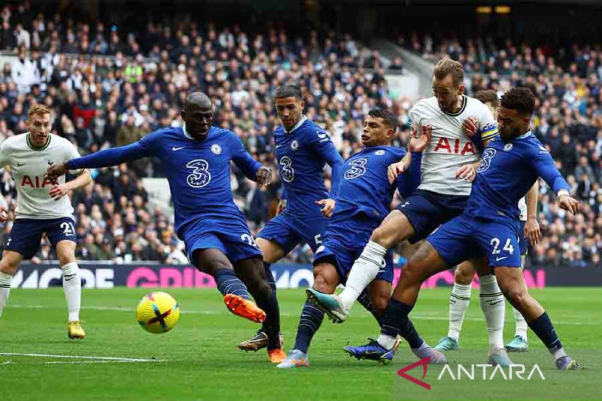 Liga Inggris: Tekuk Chelsea 2-0, Spurs menangkan derby London
