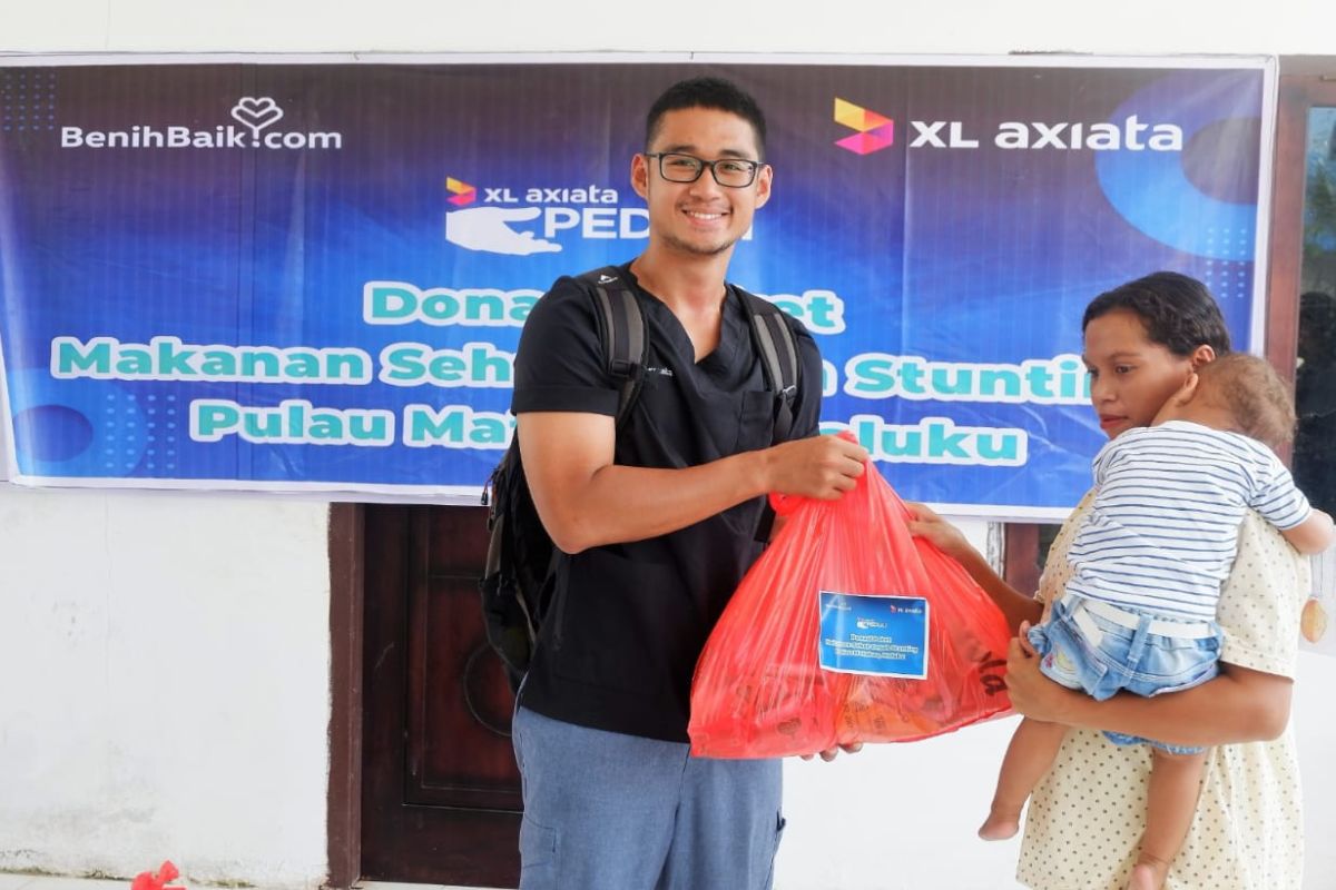 XL Axiata bagikan makanan sehat cegah stunting di Aceh hingga Maluku