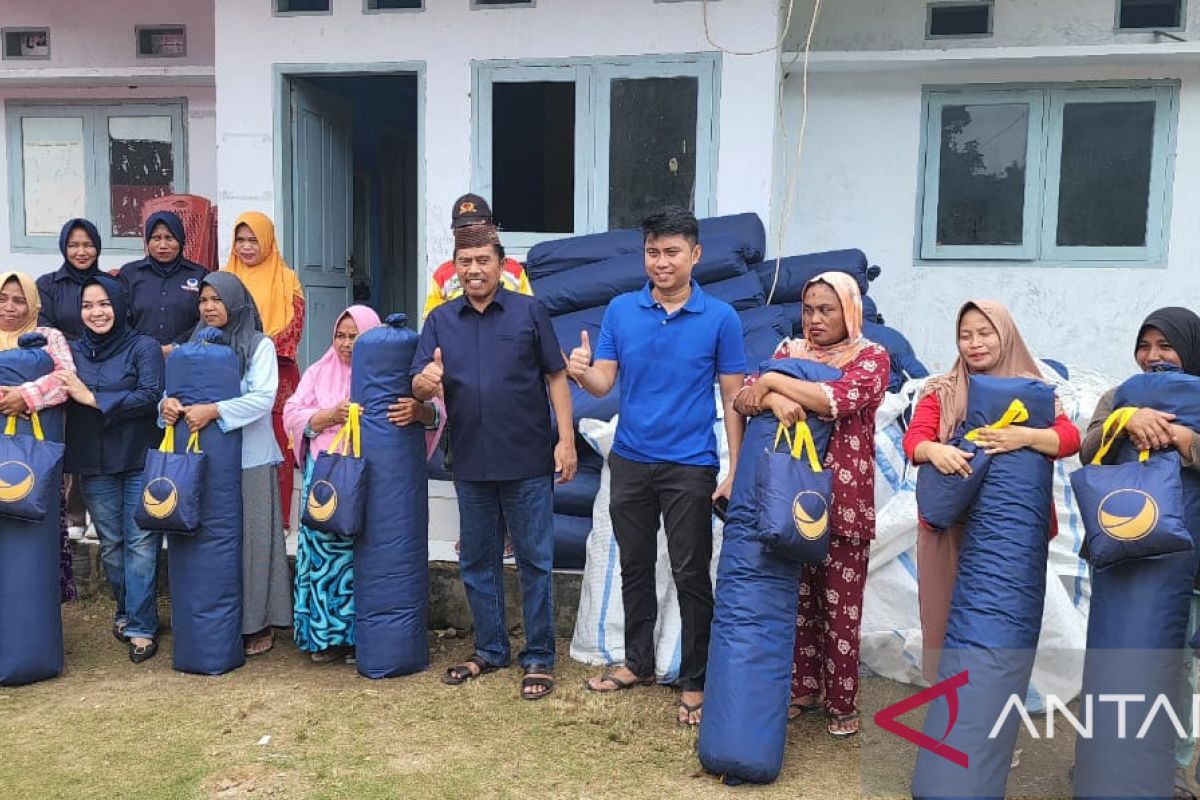 Rachmat Gobel salurkan bantuan bagi korban banjir Gorontalo Utara