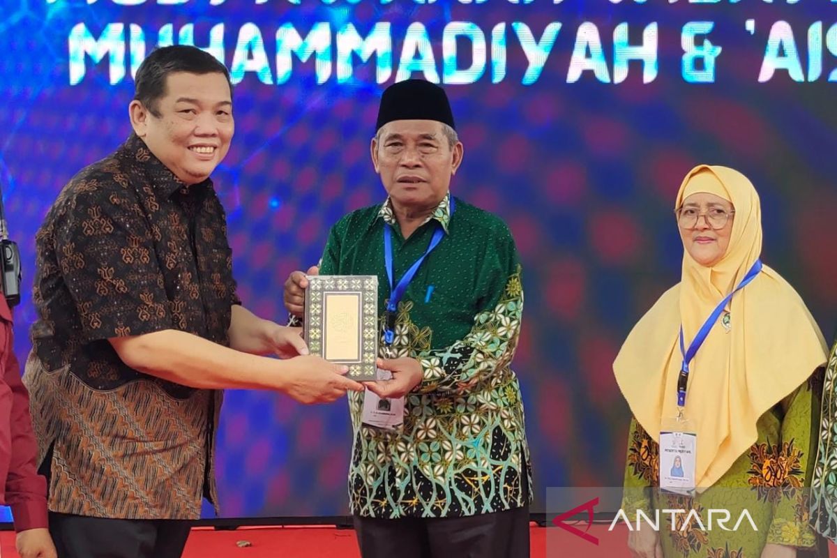 Yayasan Muslim Sinar Mas selenggarakan kegiatan wakaf Al Qur'an dan bazar minyak goreng murah