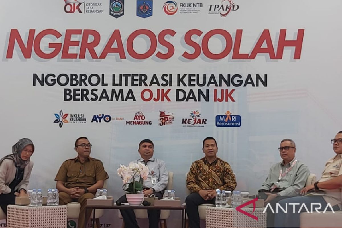 OJK NTB mengedukasi perangkat desa dengan program "Ngeraos Solah"