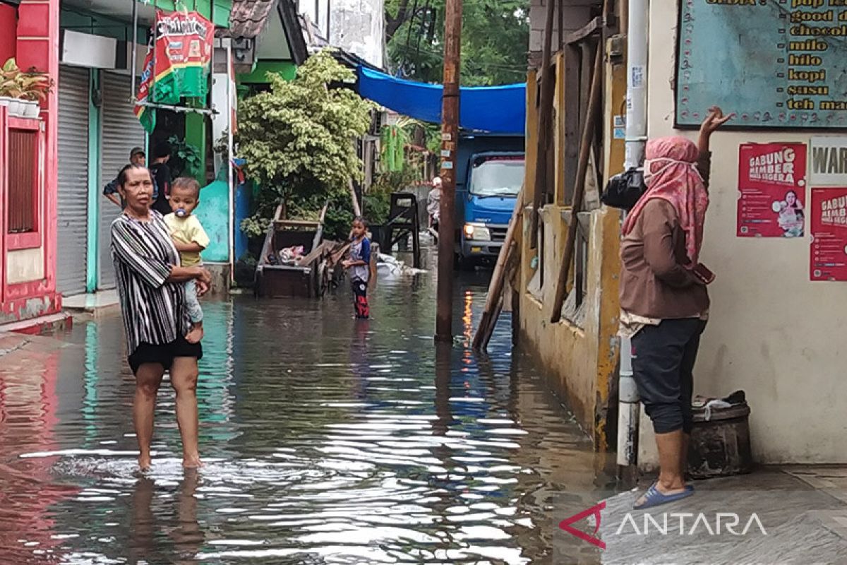 274 orang mengungsi akibat banjir di Jakarta
