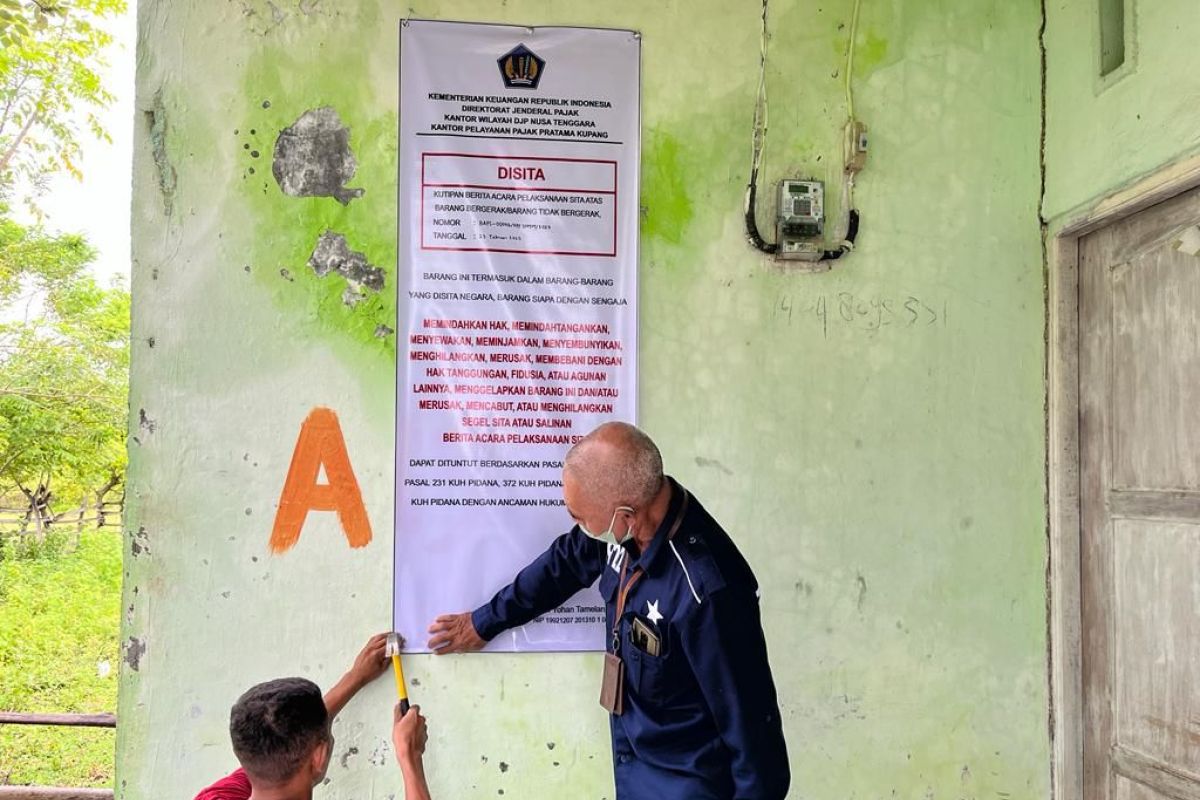 Kantor Pajak sita 14 bidang tanah penunggak pajak di Kabupaten Kupang