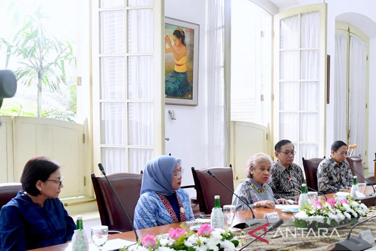 Presiden Jokowi terima daftar 18 kandidat komisioner KPPU 2023-2028