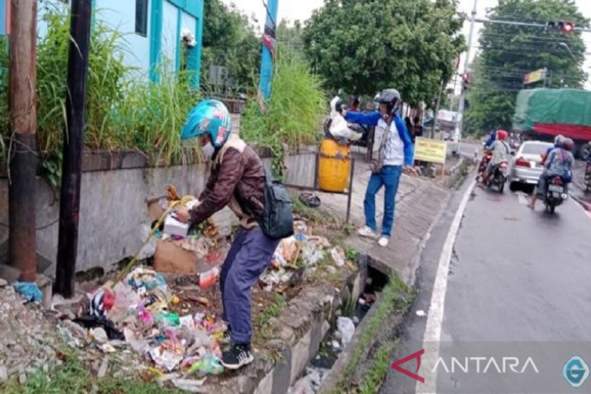 Pejabat: sekitar 20 persen sampah di Baubau berasal dari Pasar Wameo