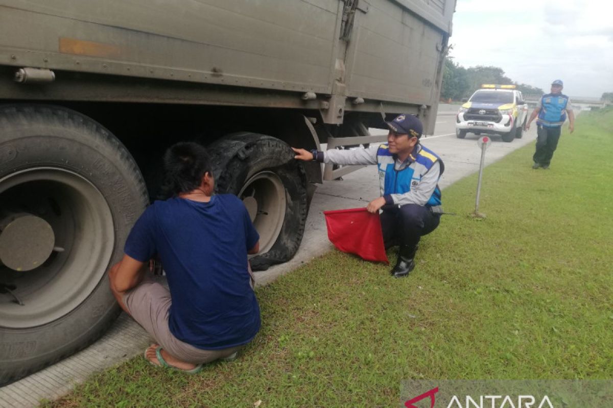 Jasamarga Semarang Batang siapkan enam pengisian e-Toll untuk pemudik Lebaran