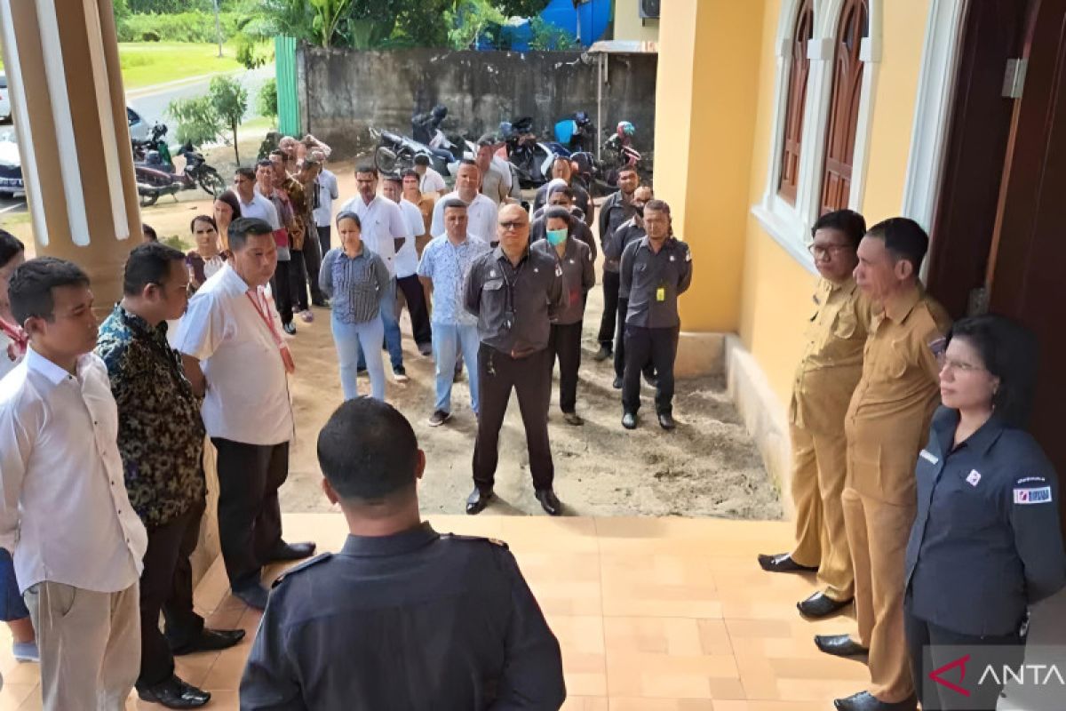 Bawaslu Kepulauan Tanimbar Maluku gelar apel kawal hak pilih