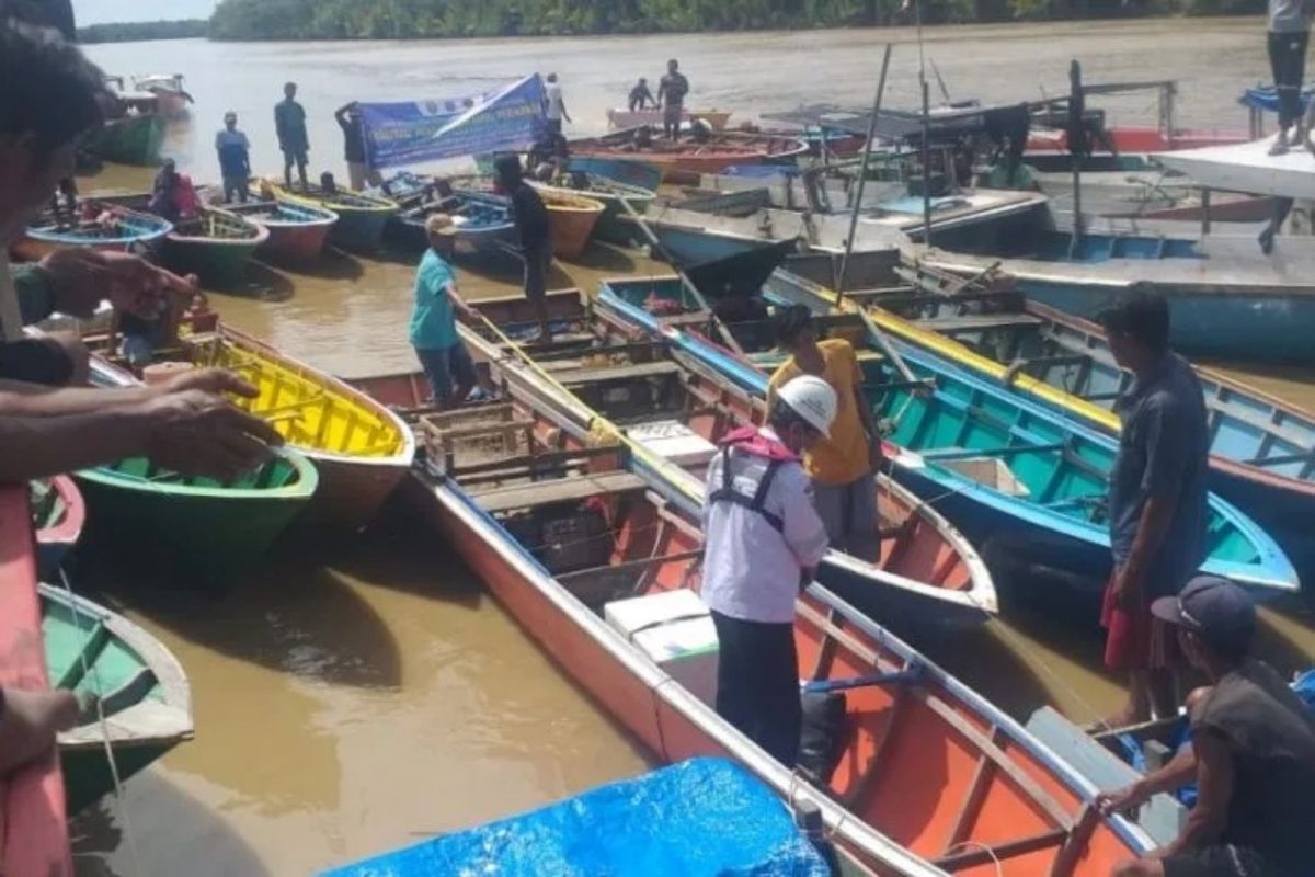Sebanyak 430 kapal nelayan di Paser dapat dokumen pas kecil