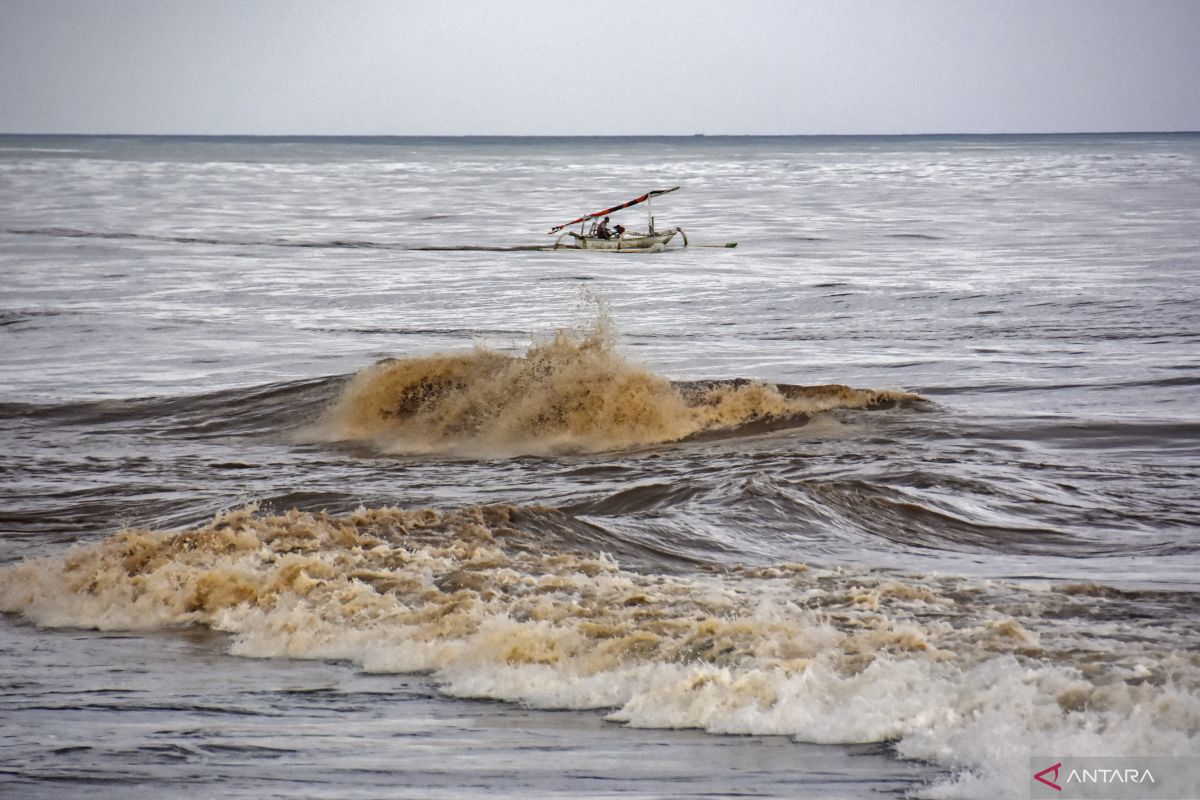 BMKG prakirakan gelombang tinggi terjadi di perairan Indonesia