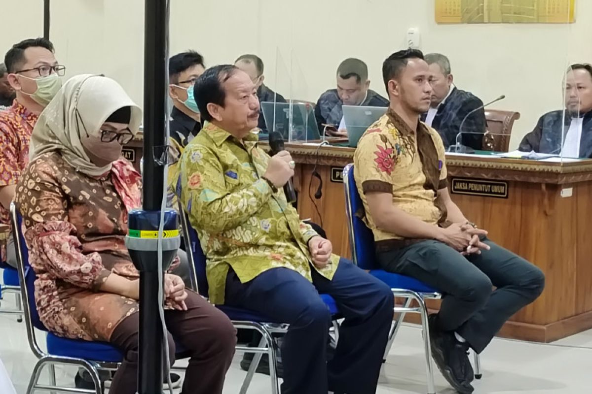 Mantan walikota mengaku didesak masukkan anak Marzani ke FK Unila