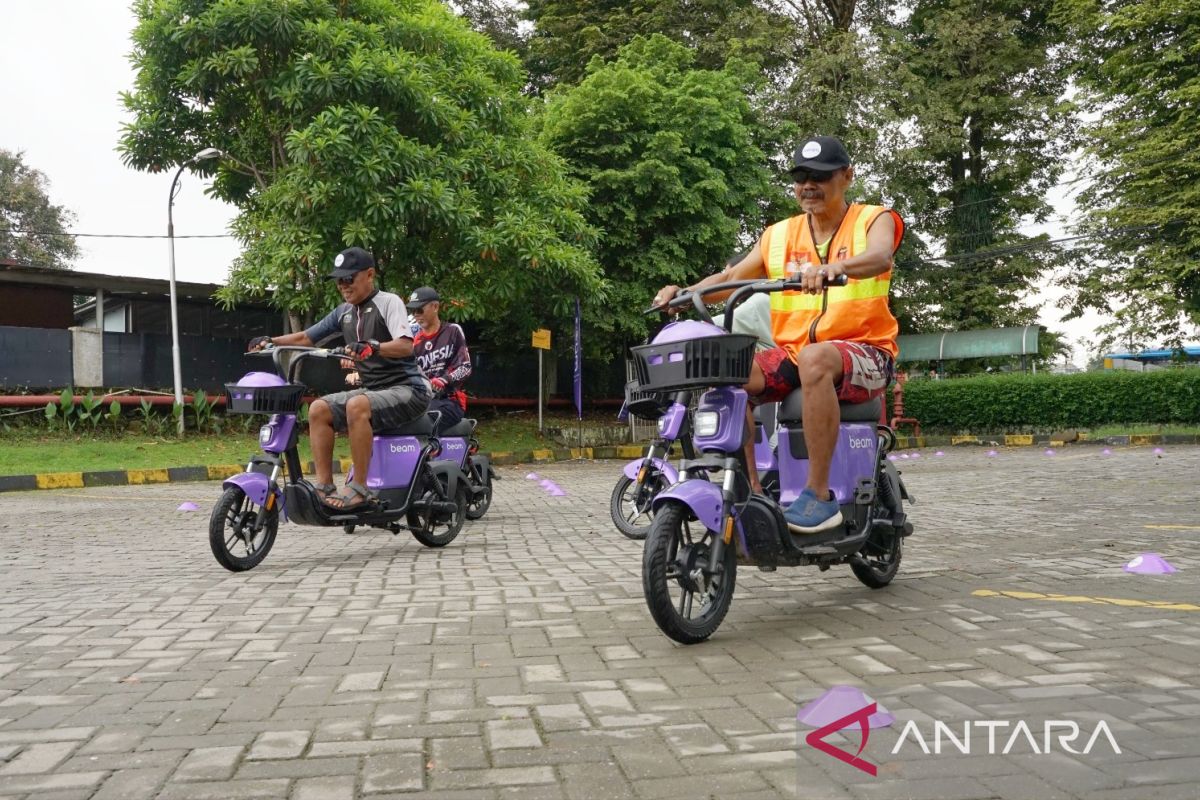 Skuter listrik Beam kembali beroperasi di Bogor