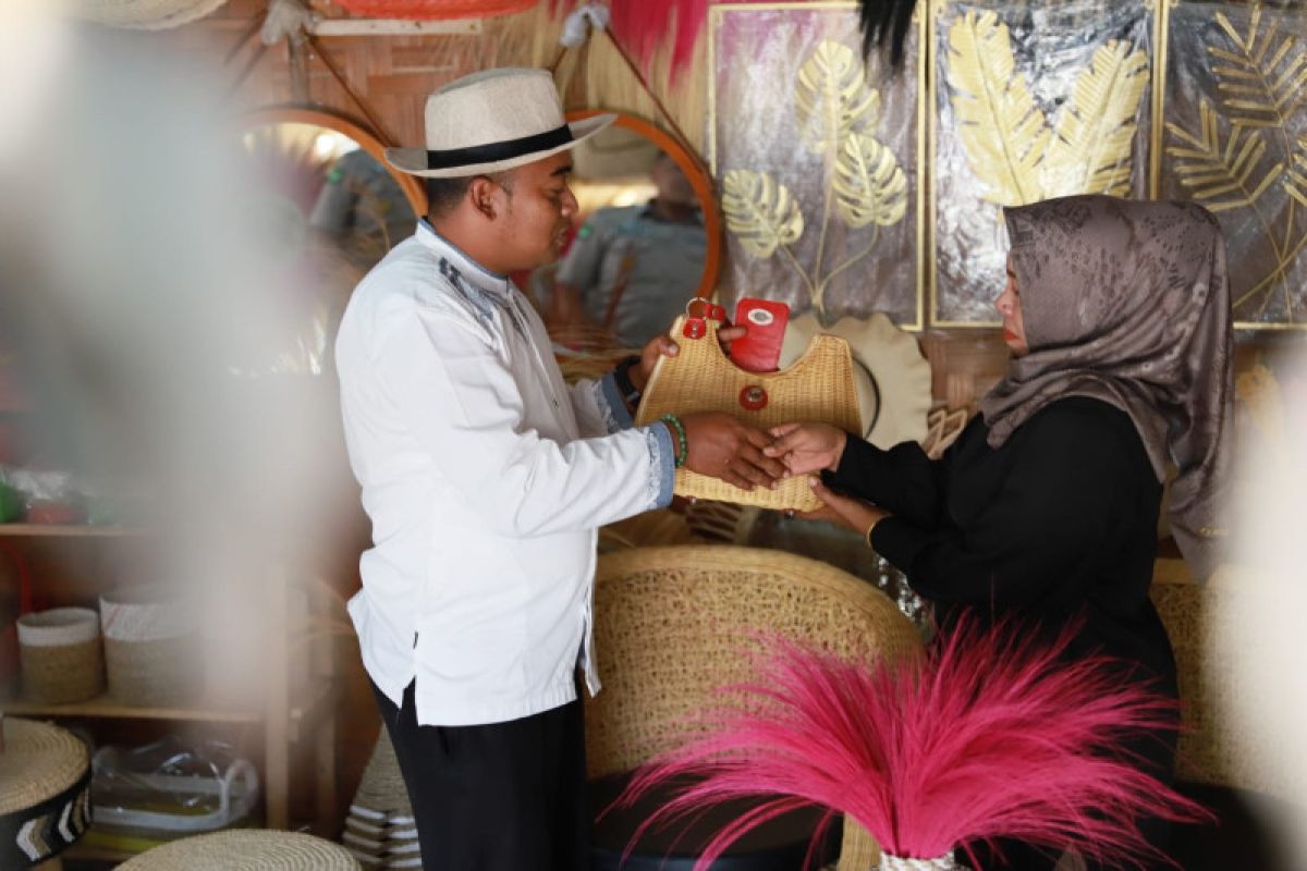 Perkuat sektor UMKM, Bank Aceh salurkan KUR tahap 1 Rp510 Miliar