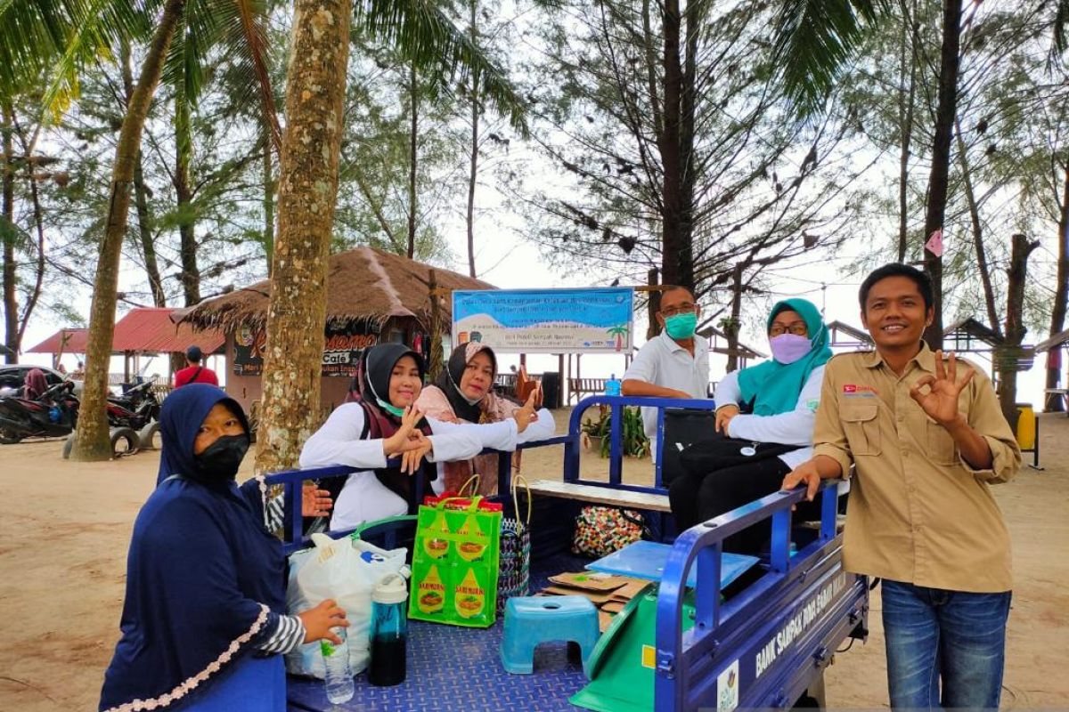 Hari peduli sampah nasional, PLN dukung gerakan Bank Sampah Pasie Nan Tigo