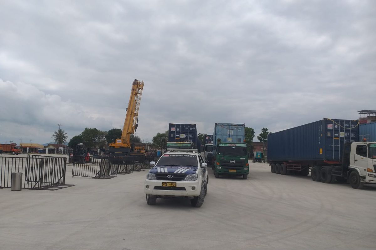 Polda Sumut kawal logistik F1 Powerboat tinggalkan Kota Balige
