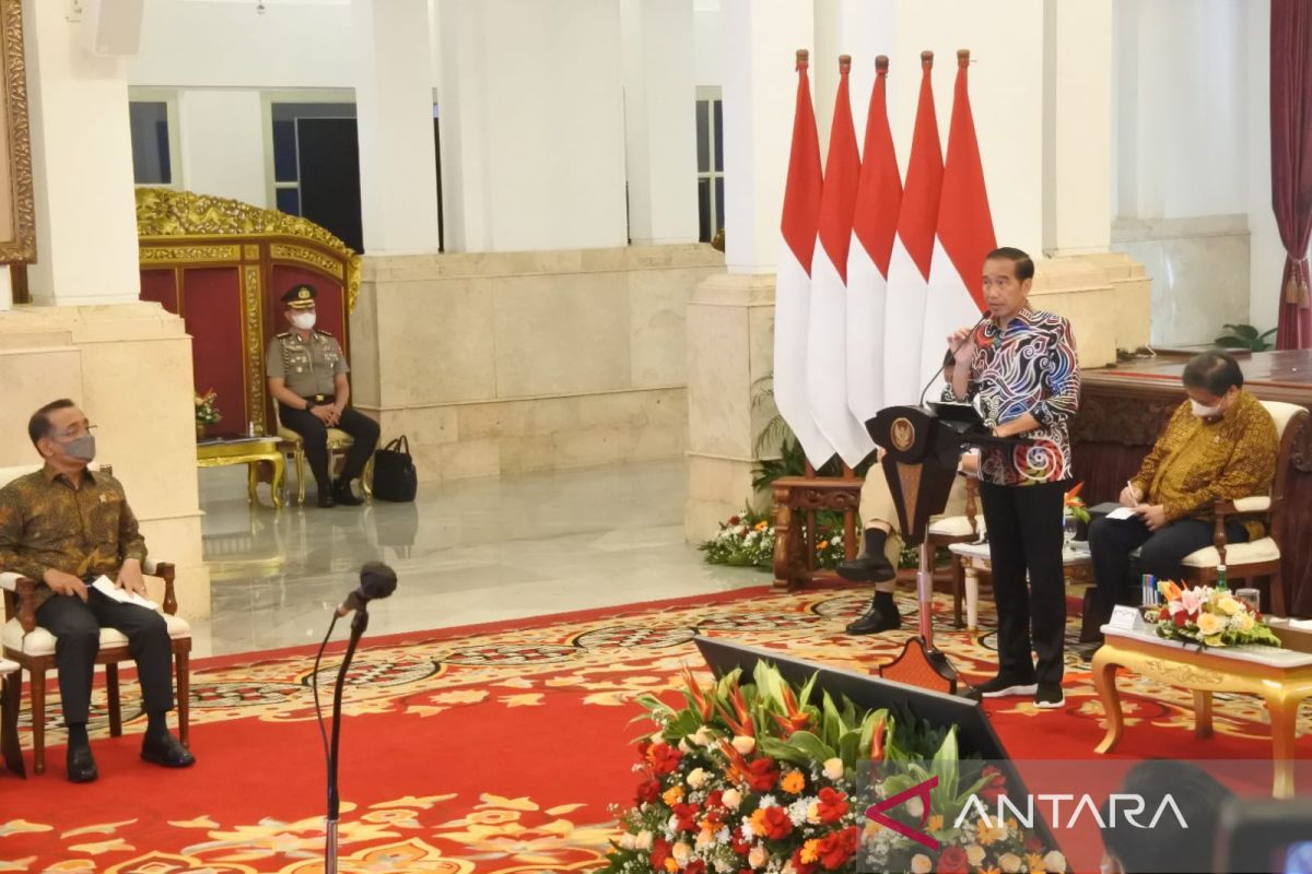 Presiden Jokowi singgung perilaku aparatur negara yang pamer kuasa