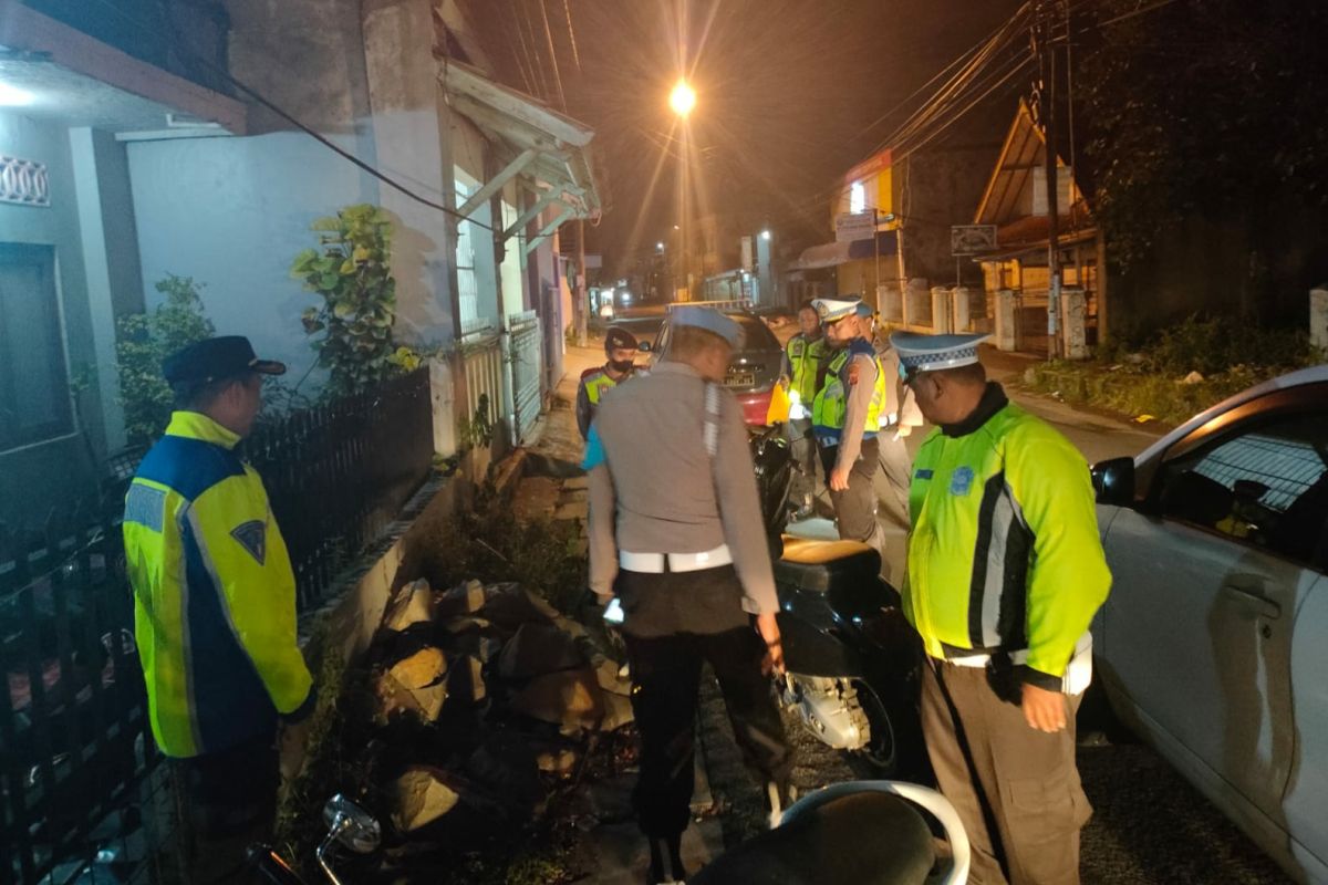 Polres Karawang tingkatkan patroli cegah aksi begal dan kejahatan jalanan